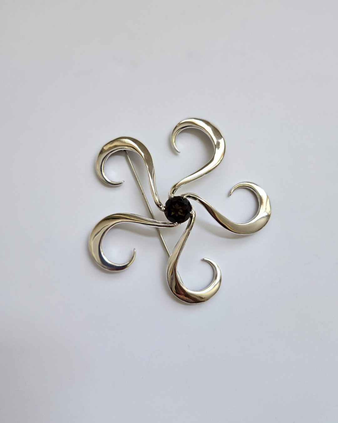 P 25 SSG - Sterling Silver with Amethyst Stone